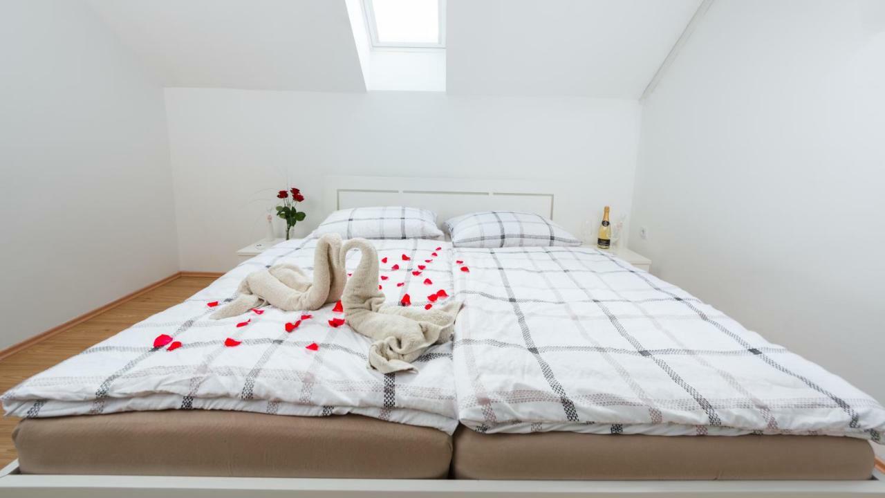 Boomerang Apartment Bled Luaran gambar